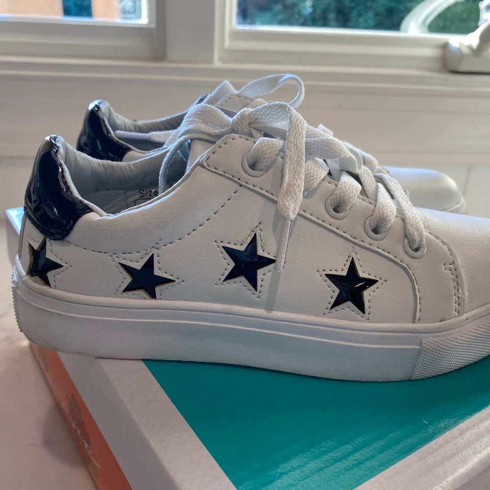 LOBO's All Star Sneaker - Black/White